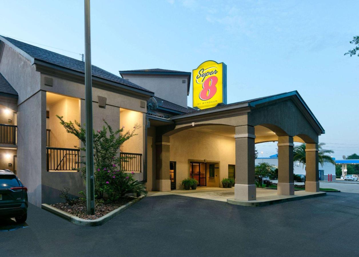 Super 8 by Wyndham Diberville Biloxi Area Eksteriør billede